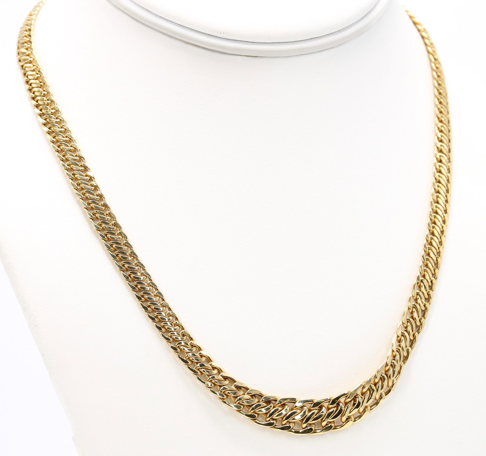 14k YG Necklace: 14k yellow gold curb link necklace, 17", 7.0dwt.