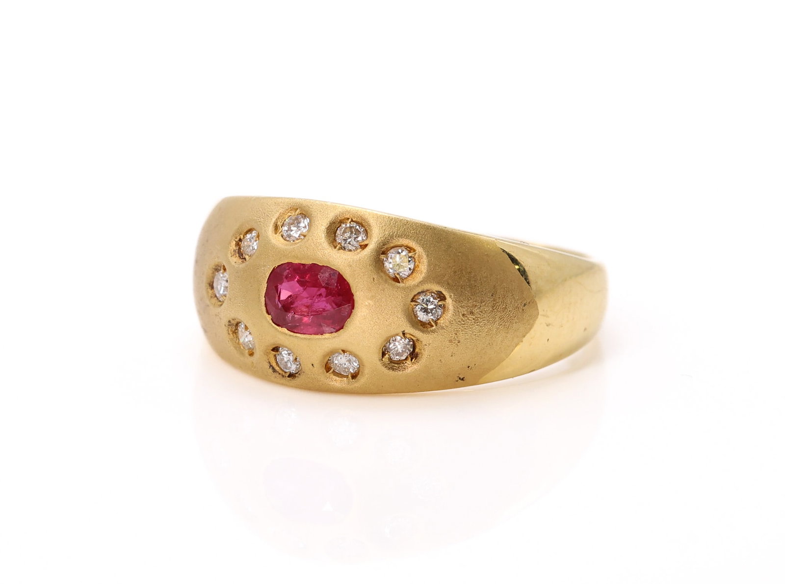 18k YG Ruby Diamond Ring: 18k yellow gold ring set with oval ruby and round diamond accents, size 6.25, 3.1dwt.
