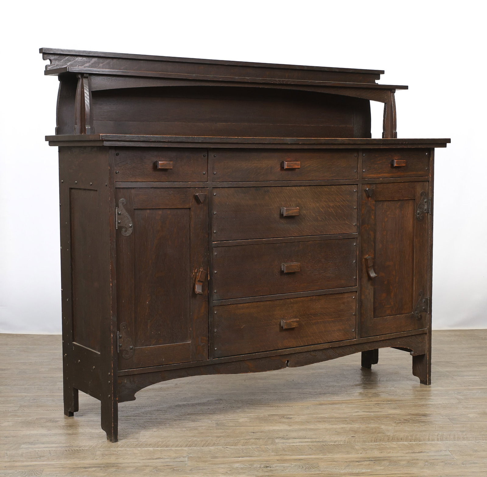 Charles Rohlfs Arts and Crafts Sideboard (1 of 19)