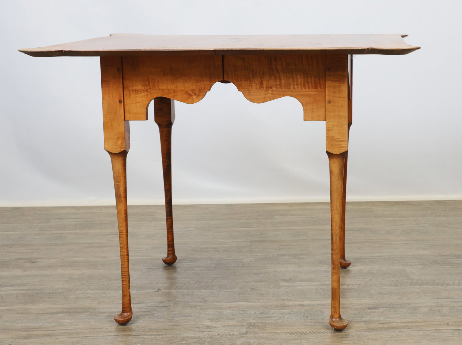 Tiger Maple Extension Table - 8