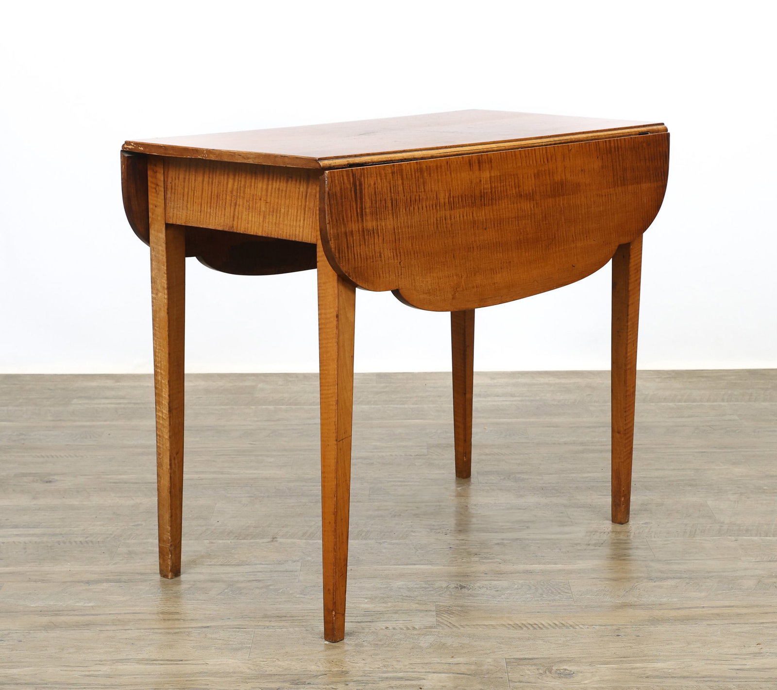 Federal Tiger Maple Pembroke Table (1 of 15)