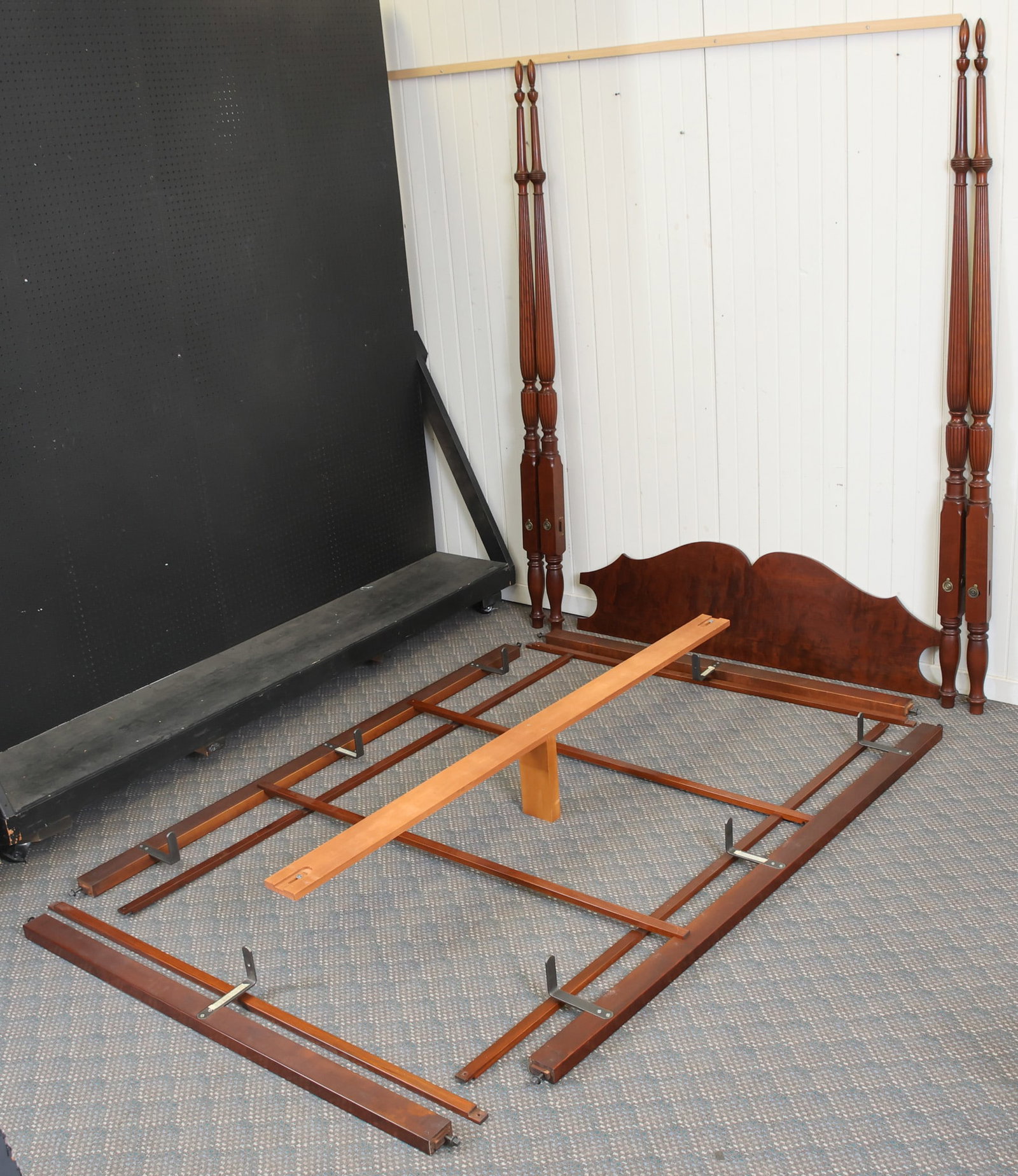 Eldred Wheeler Cherry Four Post Bed - 4