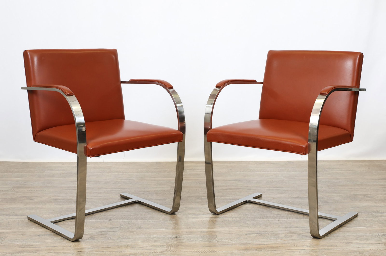 Knoll BRNO Chairs (1 of 10)