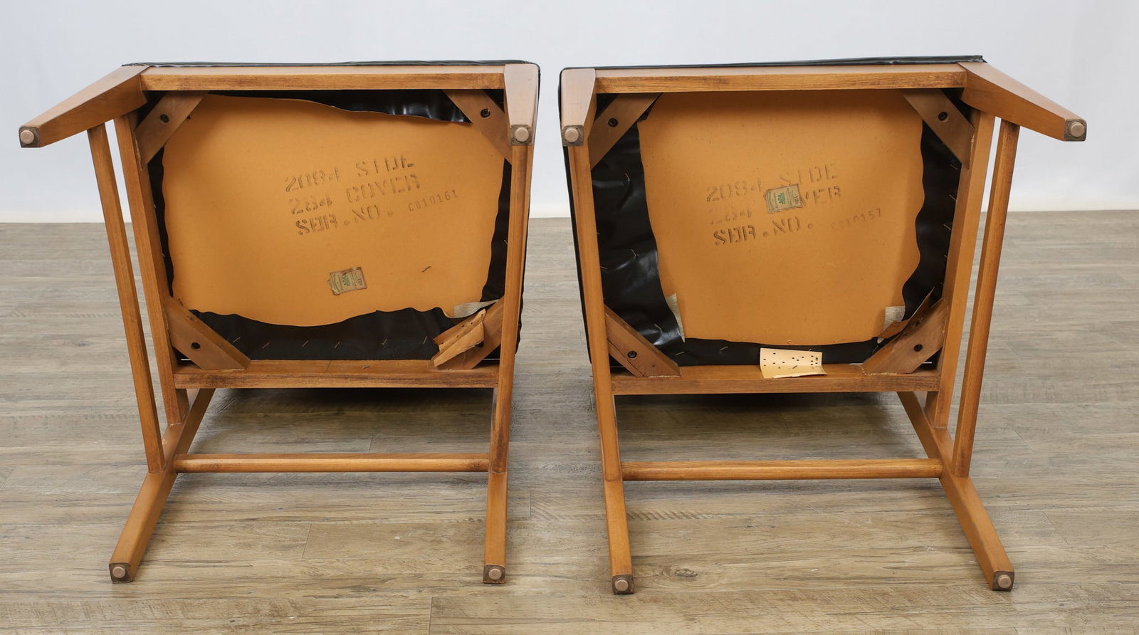 Accent Chairs - 13