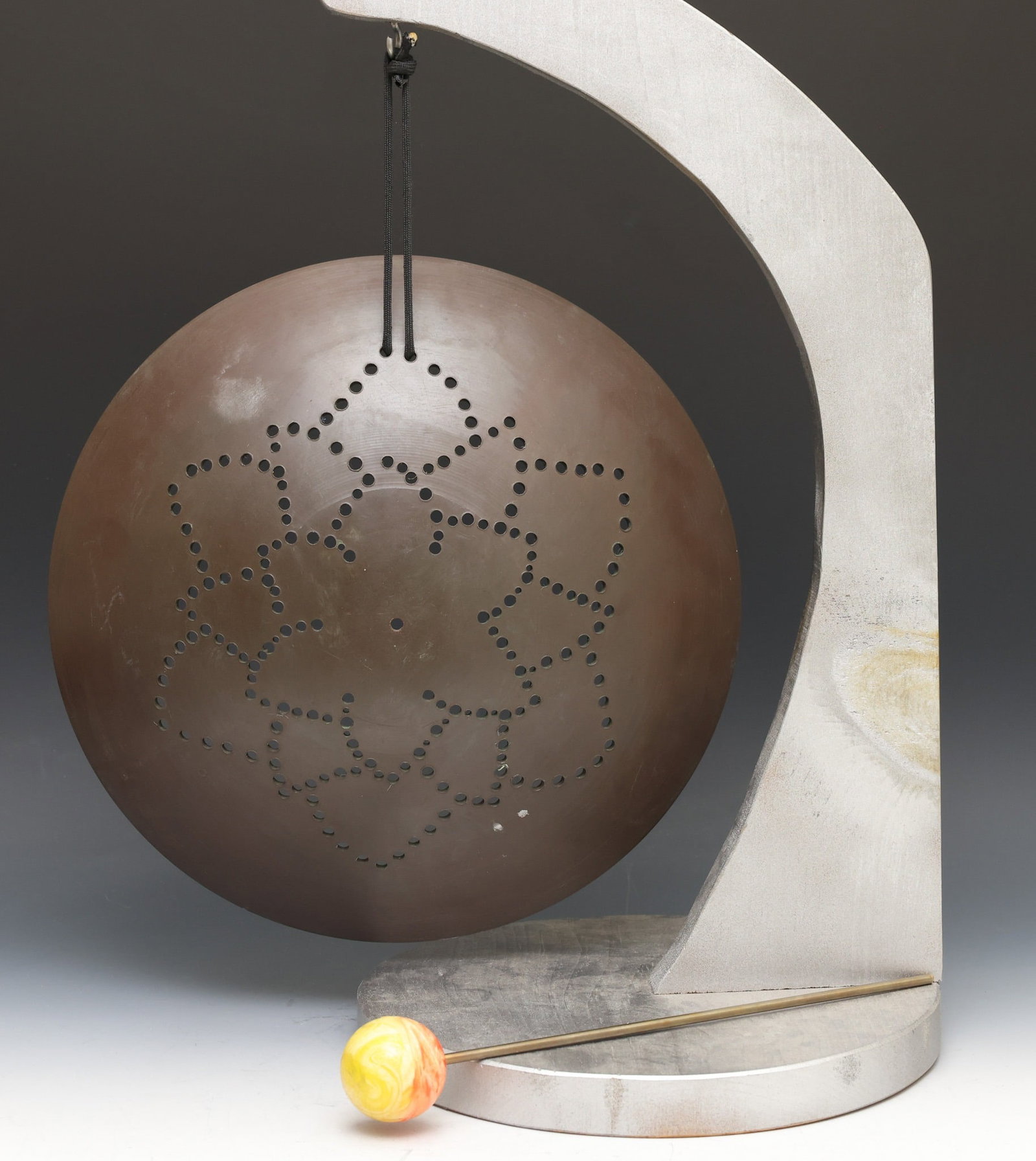 Val Bertoia (B. 1949) - 2