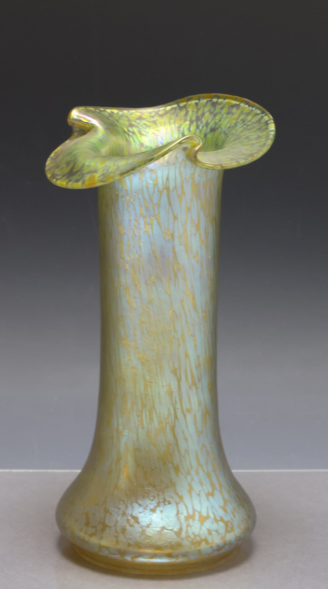 Loetz Candia Papillon Glass Vase (1 of 7)
