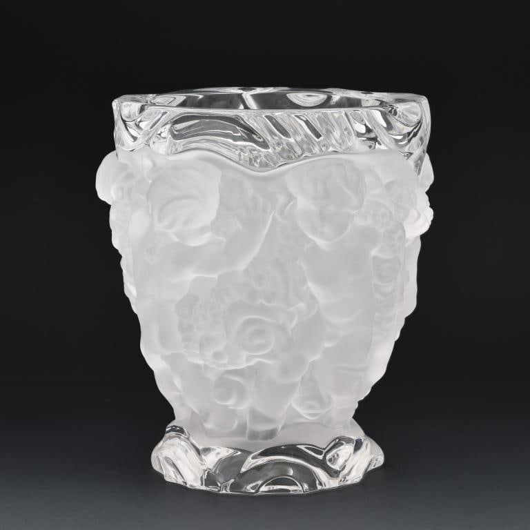 Lalique "Cherubins" Crystal Vase (1 of 7)