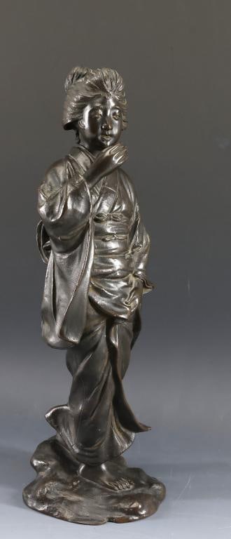 Genryusai Seiya Japanese Bronze Geisha (1 of 6)
