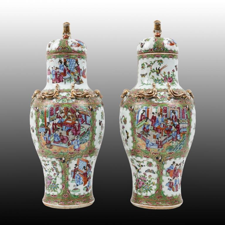 Chinese Famille Rose Porcelain Urns (1 of 20)