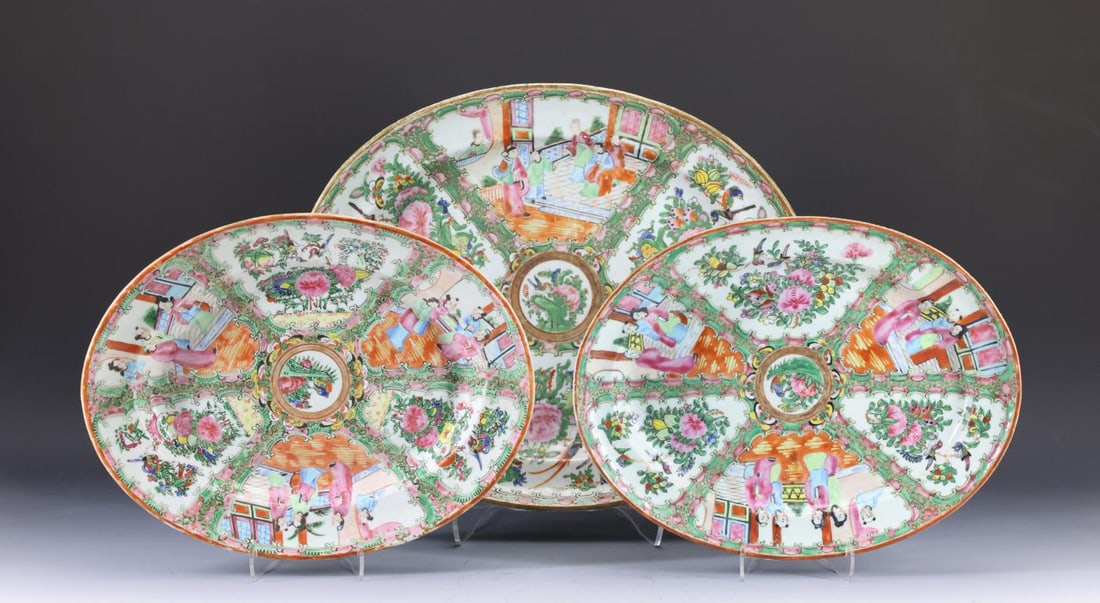 Chinese Rose Medallion Porcelain Platters (1 of 9)