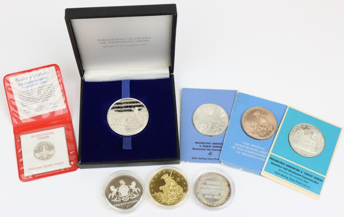 Sterling Silver Commemorative Medals: Collection of commemorative medals including; 1.) Carpenter’s Hall Bicentennial Commemorative medal in sterling 39mm. Medal struck in 1970 by Franklin mint and housed in carrier. 2.) Philadelphia Bi