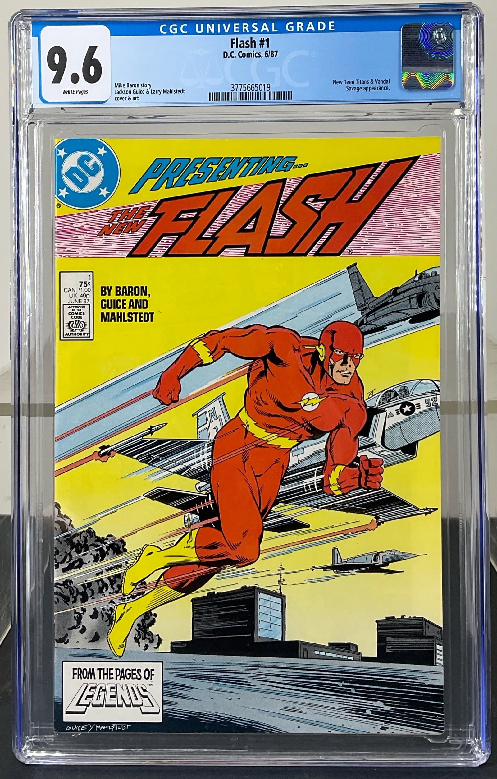 Flash #1 (D.C. Comics, 1987) CGC 9.6 White pages: Flash #1 (D.C. Comics, 1987) CGC 9.6 White pages. Mike Baron story. Jackson Guice & Larry Mahlstedt cover & art. New Teen Titans & Vandal Savage appearance.