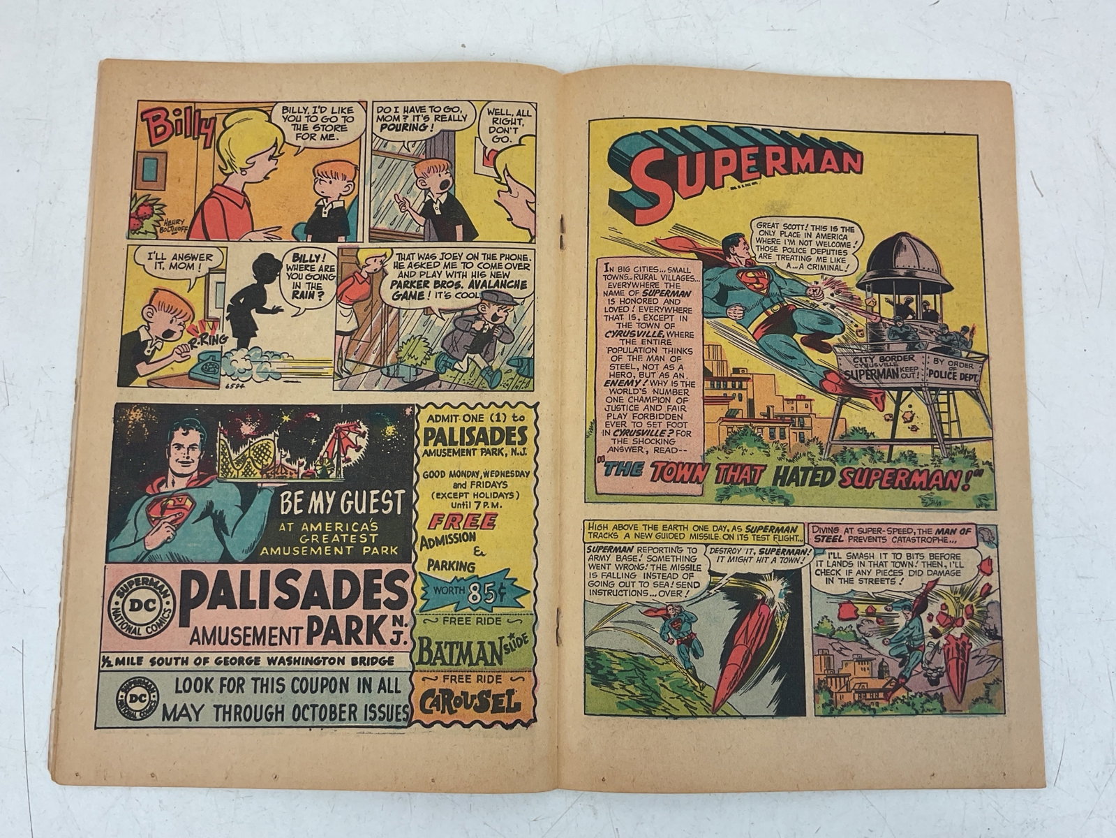 Superman Comics - 9