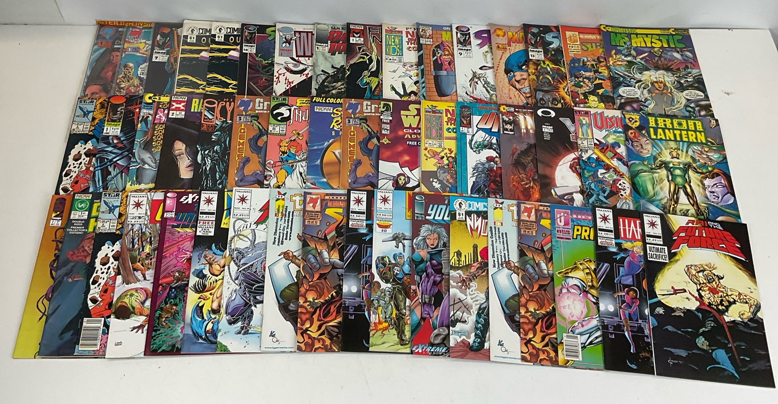 Mixed Publisher Grab Bag: Air Raiders #1. Comics' Greatest World Out of the Vortex Week 4, Motorhead Week 4. Cybernary #2. Darker Image #1. Deity Revelations. Extreme Prelude Team Youngblood #1. Fright Night #1. Gen 13 #2.