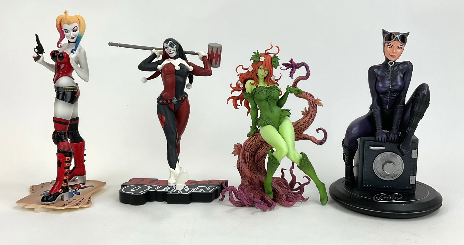 DC Comics Collectible Statues (1 of 9)