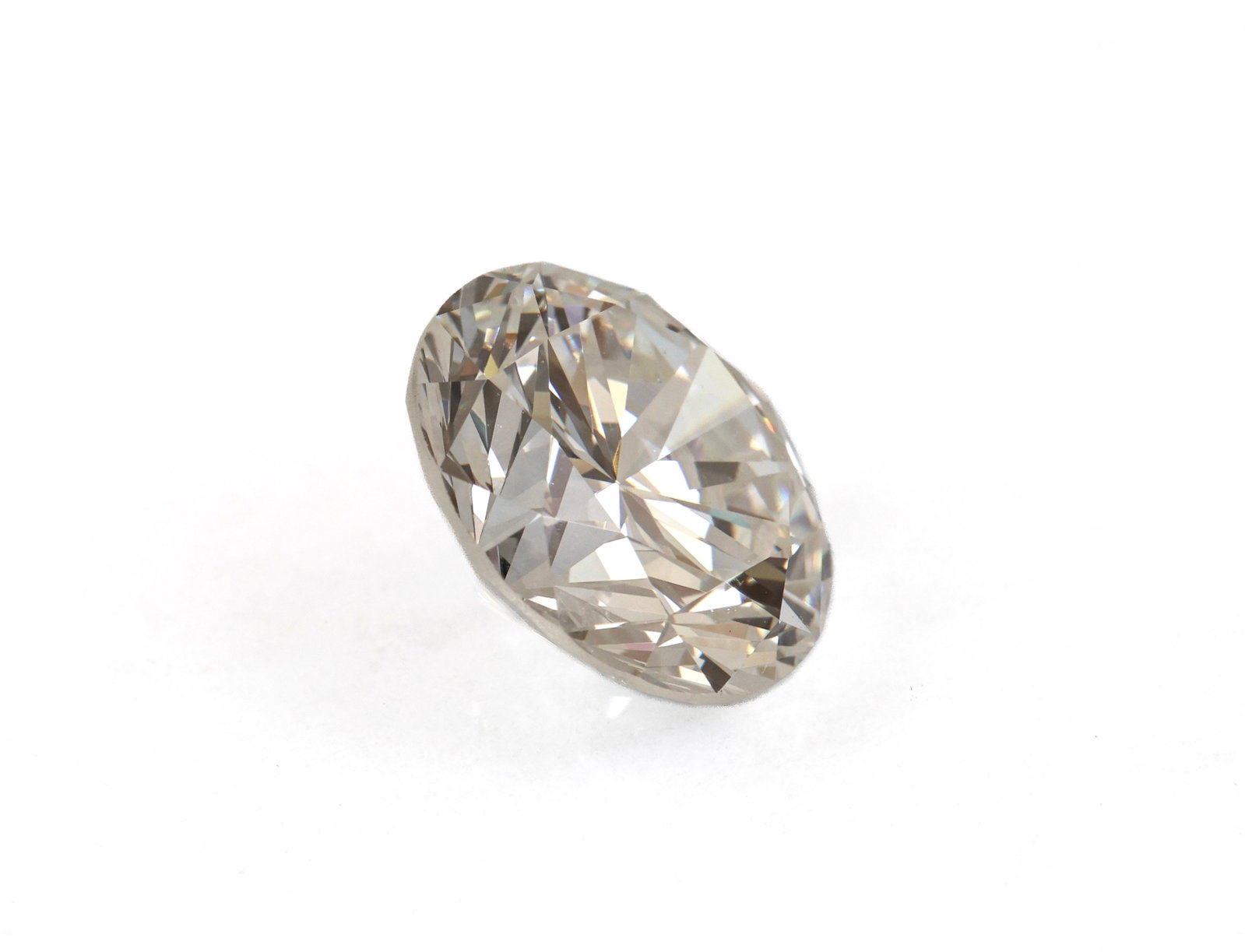 GIA 3.10 Carat G VS1 Round Brilliant Diamond - 4