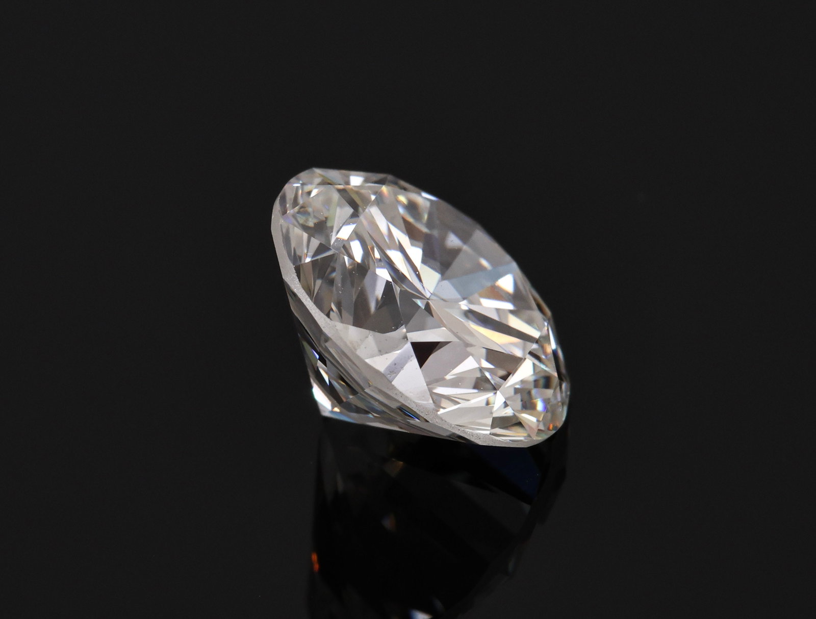 GIA 3.10 Carat G VS1 Round Brilliant Diamond - 5