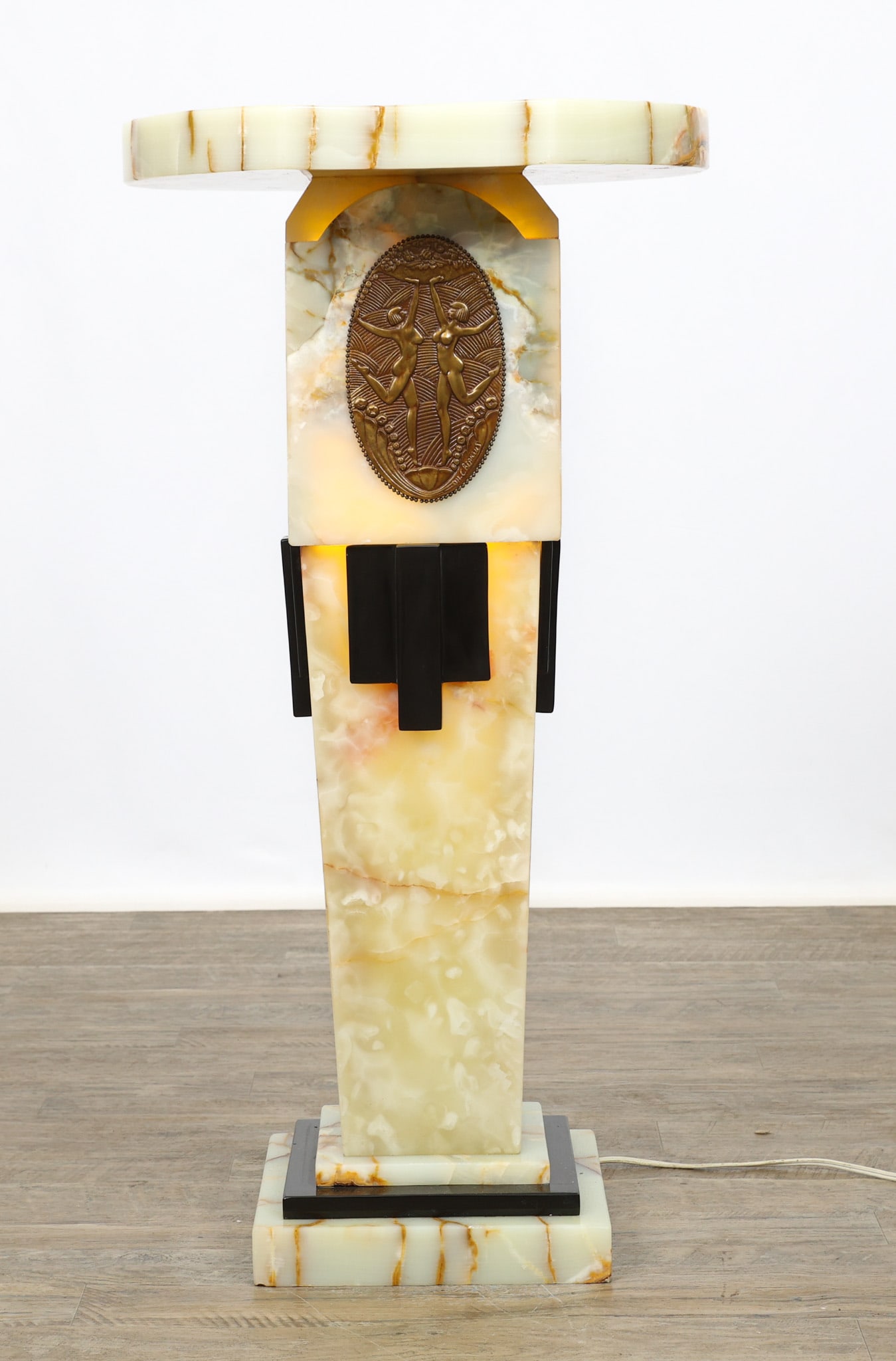 Green Onyx Lighted Pedestal After Demetre Chiparus (1 of 17)
