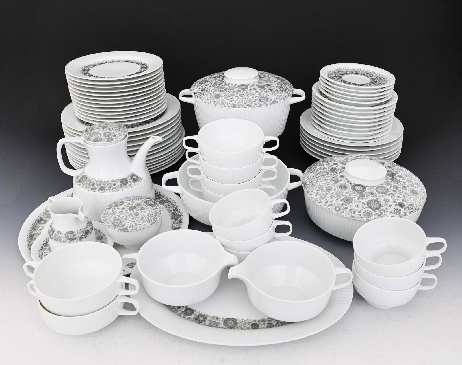 Tapio Wirkkala for Rosenthal "Modulation - Symphony in Gray" Porcelain Dinnerware: Rosenthal Studio-Linie "Modulation" collection porcelain dinnerware, "Symphony in Gray" pattern, designed by Tappio Wirkkala, including (6) 10.5" dinner plates, (7) 10" luncheon plates, (13) 7.75"