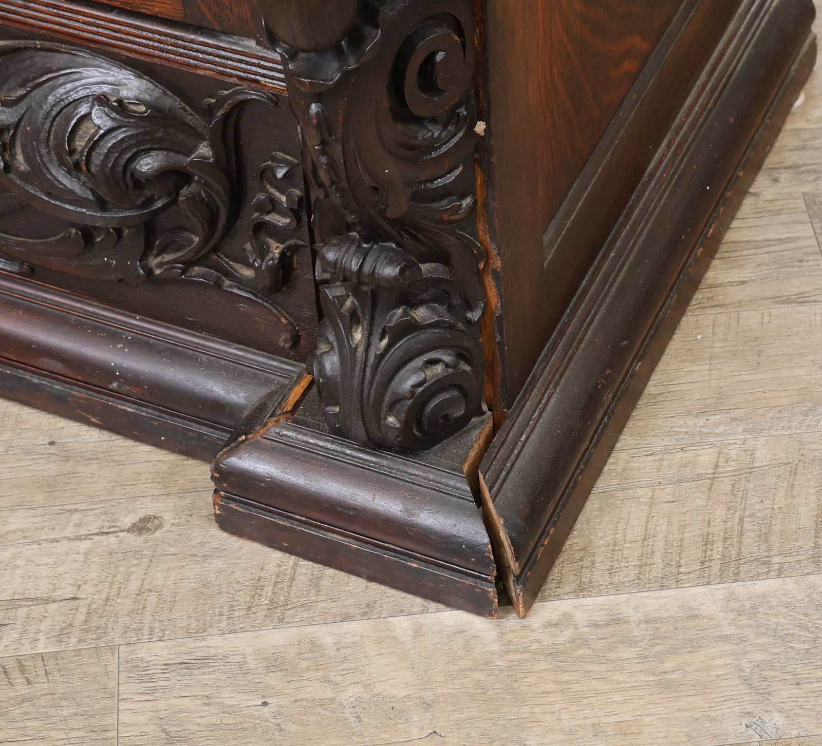 Carved Oak Sideboard - 15