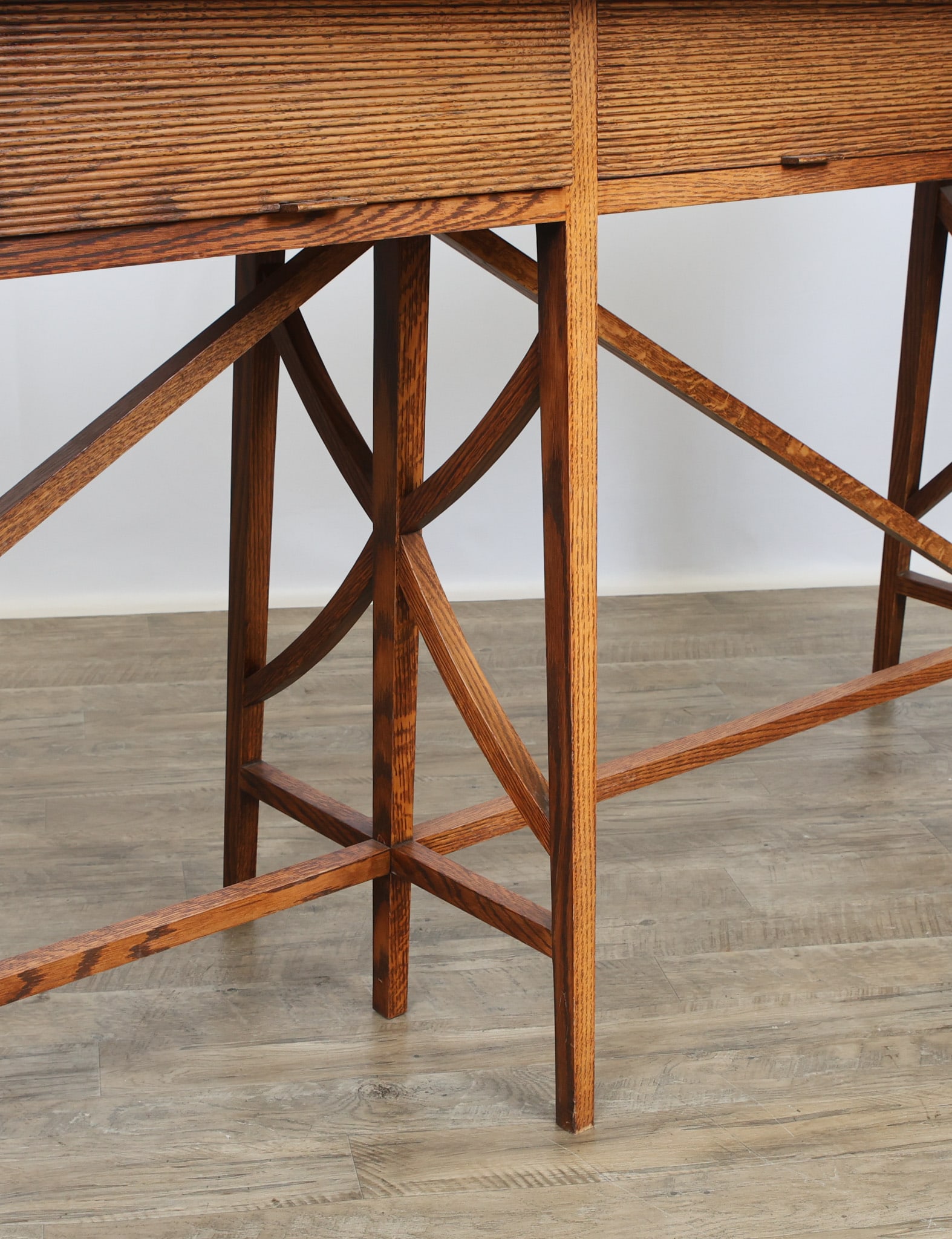 Jiun Ho "Mabillon" Console Table - 5