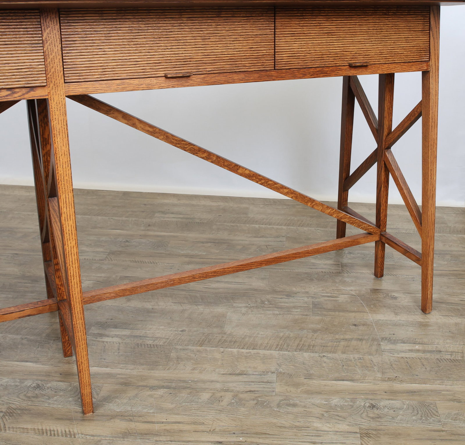 Jiun Ho "Mabillon" Console Table - 6