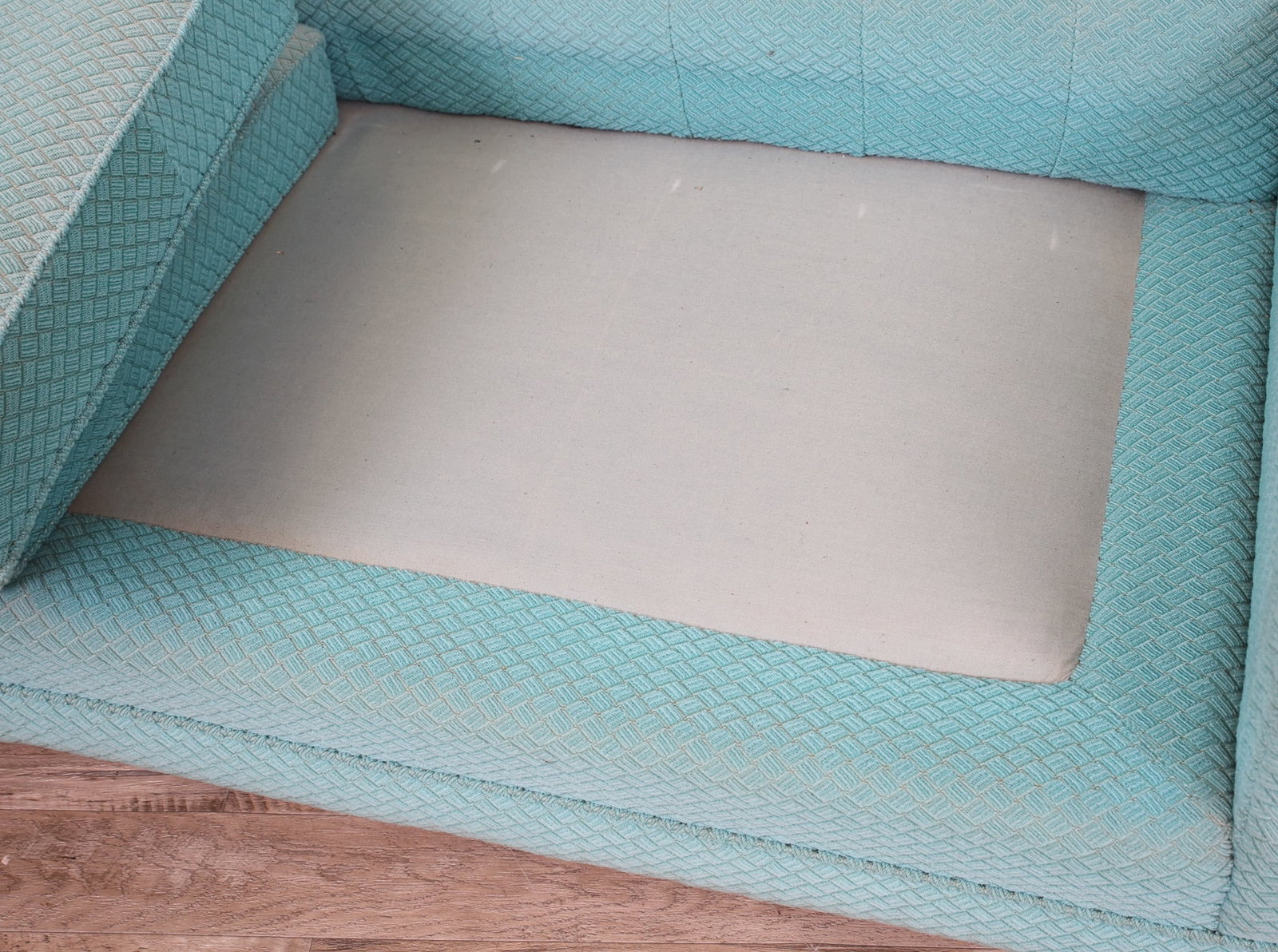 Sofa With Integrated Side Tables - 8