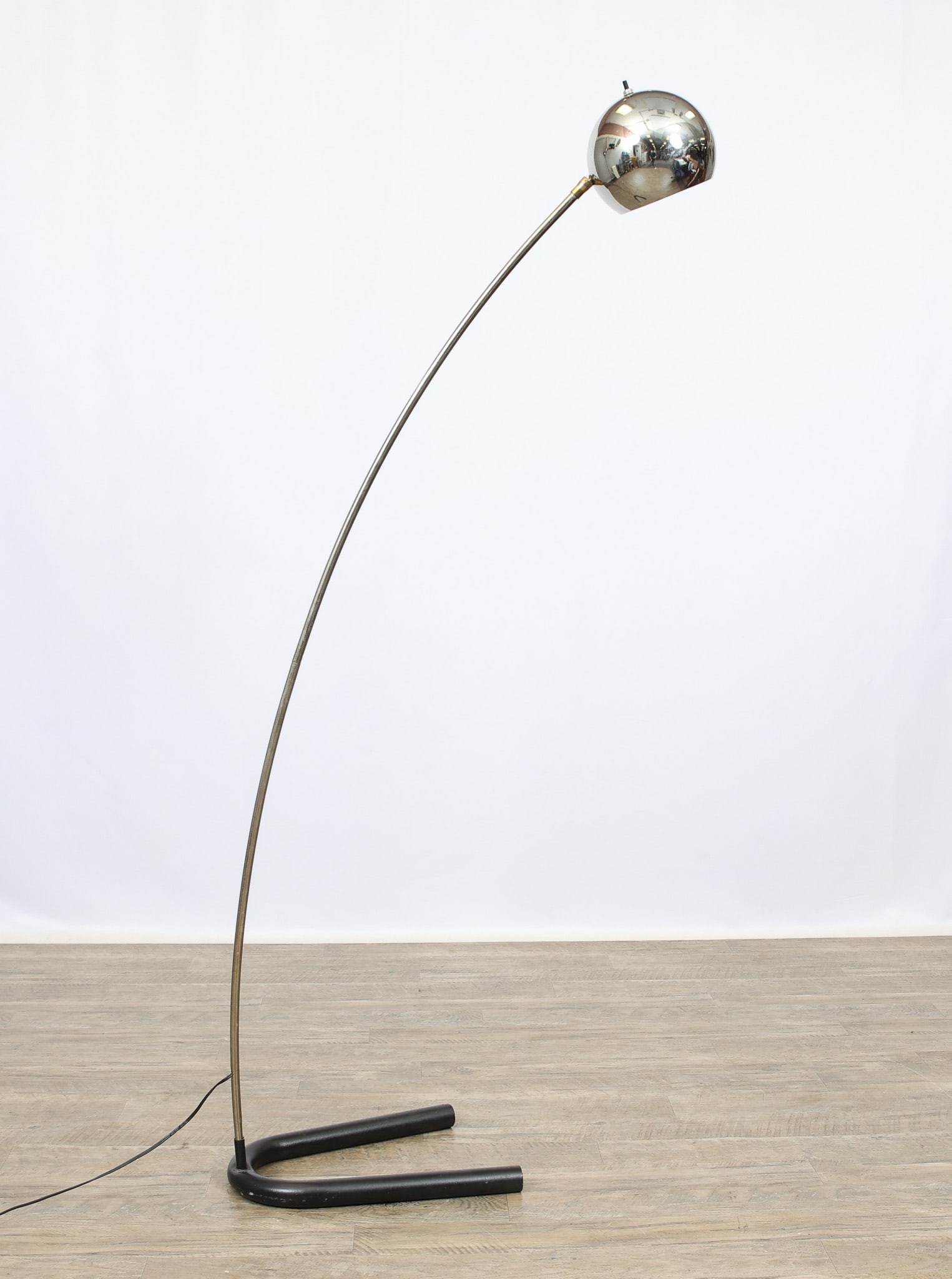 Arc Floor Lamp - 2