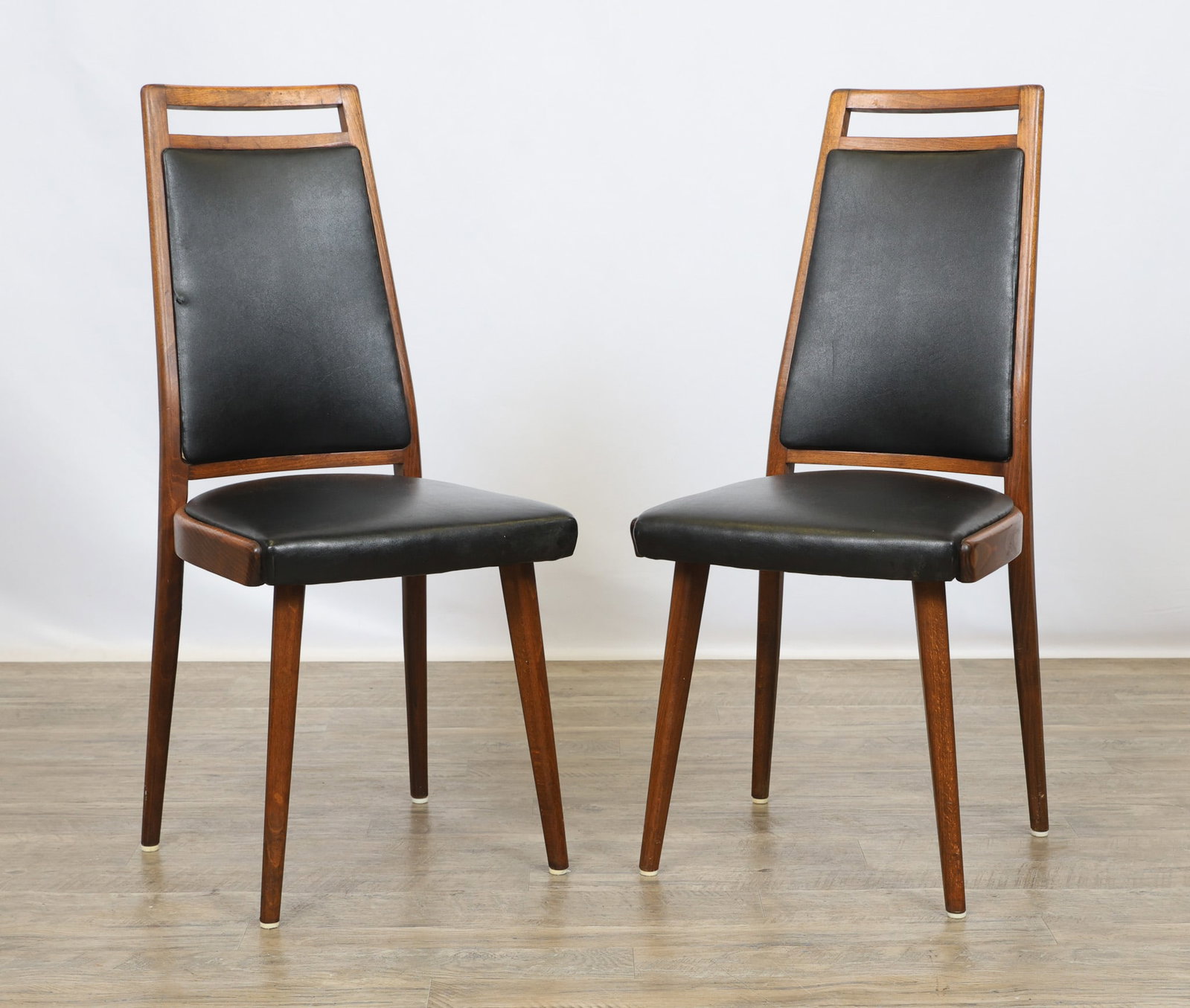 Dining Chairs - 10
