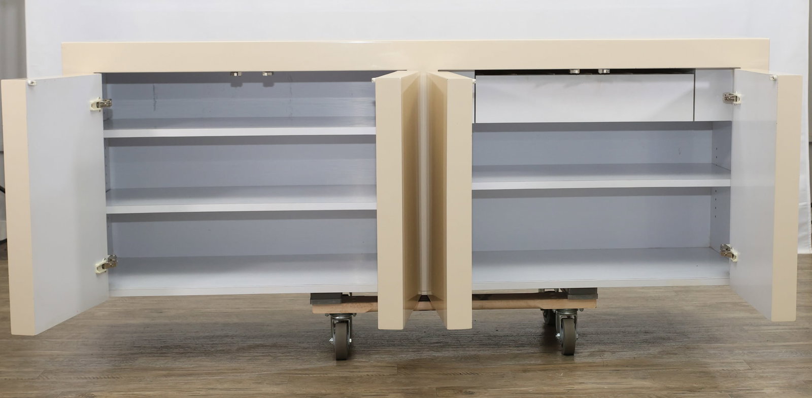 Paul Evans Lacquered Sideboard - 3