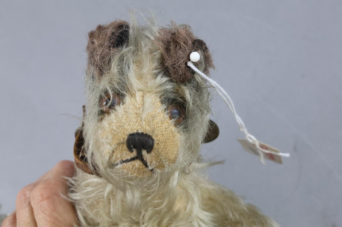 VINTAGE STEIFF. - 10