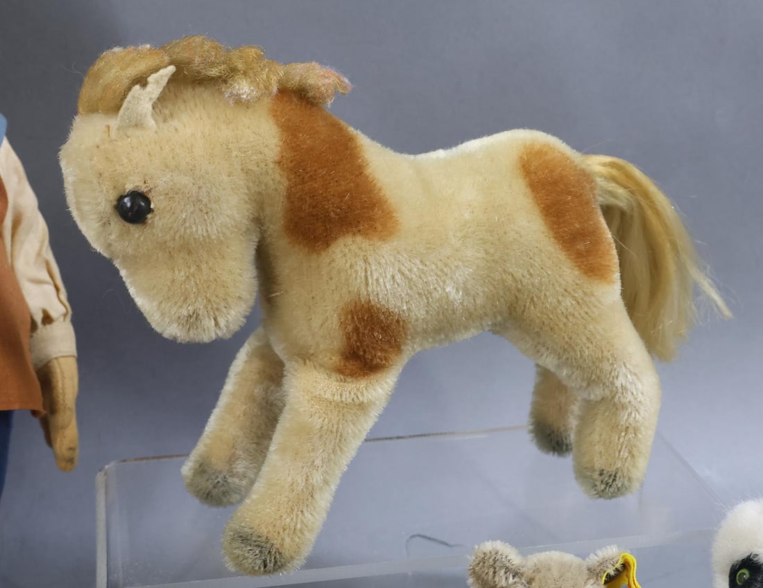 VINTAGE/OTHER STEIFF. - 4