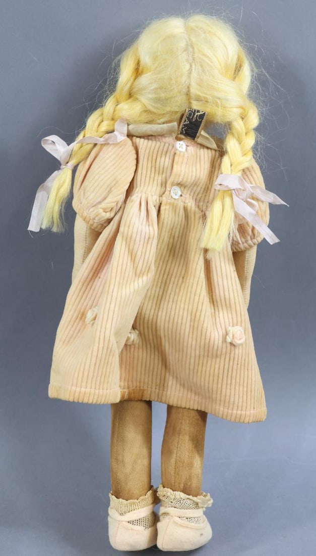 CLOTH DOLLS. - 7