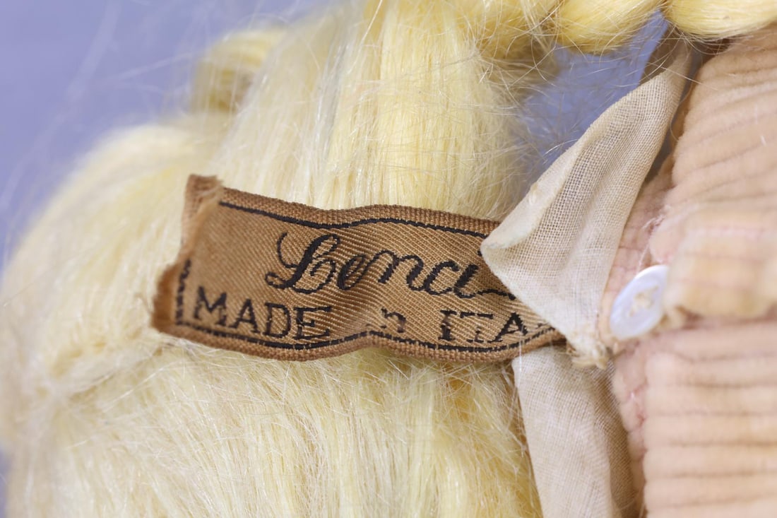 CLOTH DOLLS. - 9