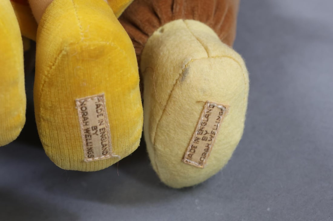 CLOTH DOLLS. - 4