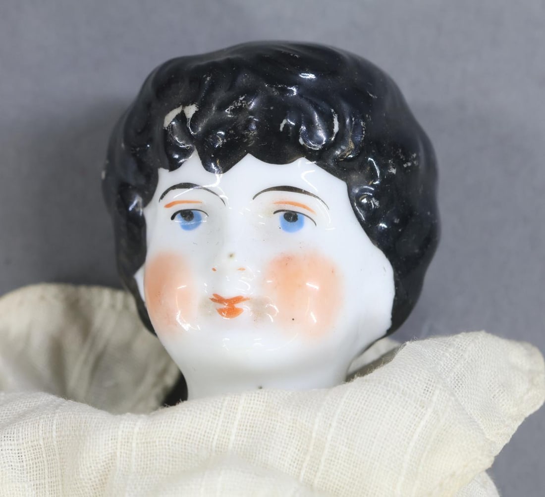 CHINA DOLLS. - 3