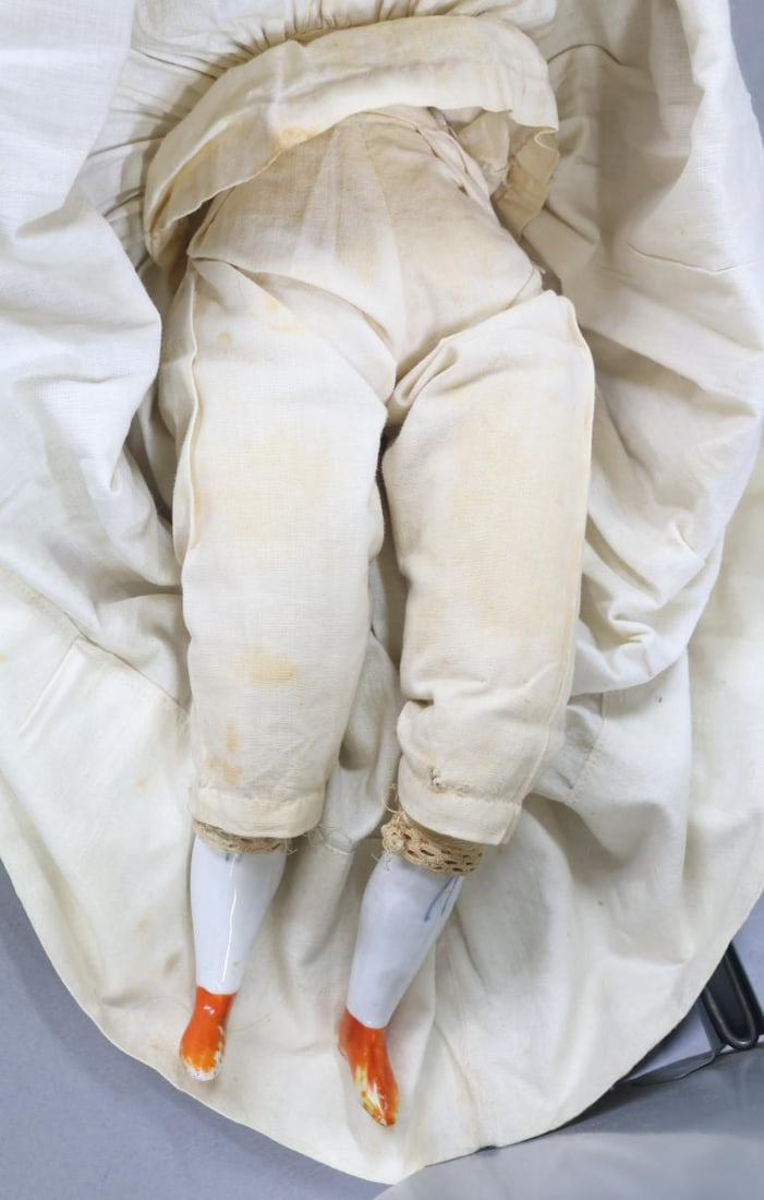 CHINA DOLLS. - 6