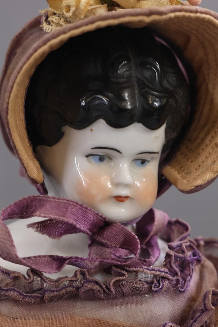 CHINA DOLLS. - 10