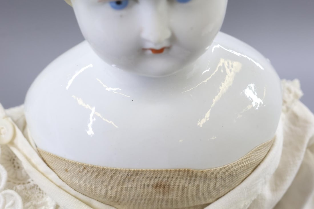 CHINA DOLLS. - 9