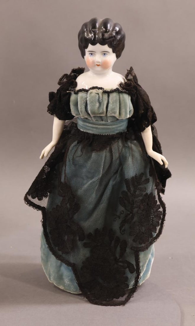 CHINA DOLLS. - 10