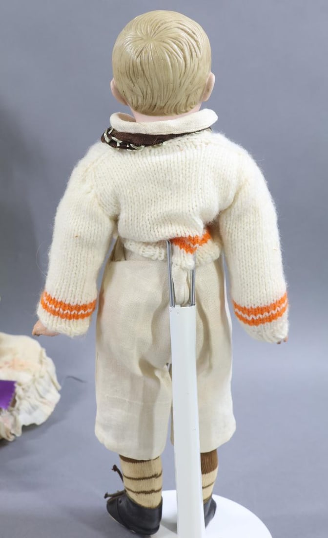 GERMAN BISQUE DOLLS. - 11