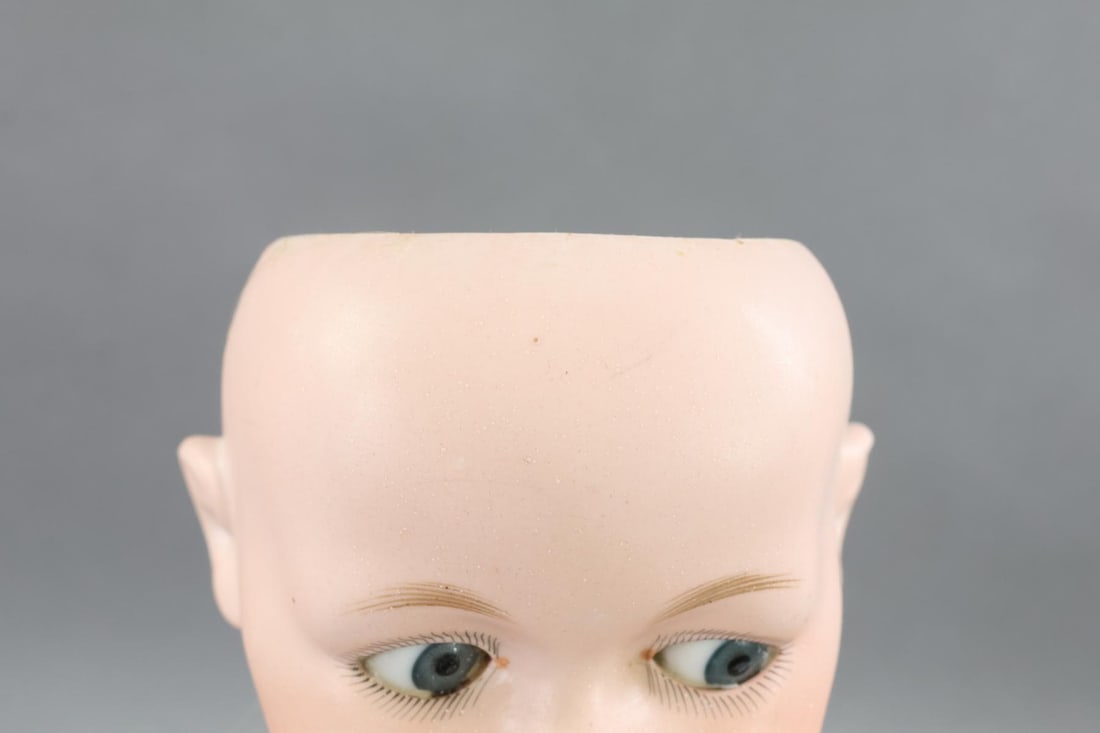 GERMAN BISQUE DOLLS. - 5