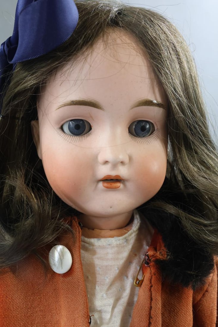 GERMAN BISQUE DOLLS. - 11