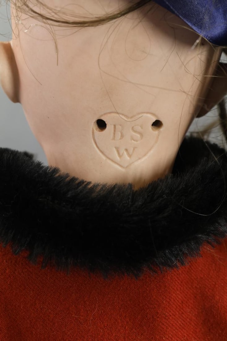 GERMAN BISQUE DOLLS. - 12
