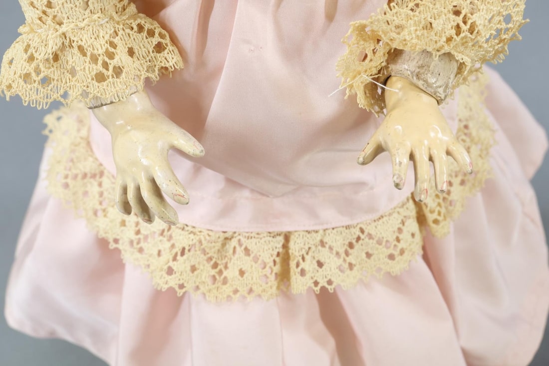GERMAN BISQUE DOLLS. - 3