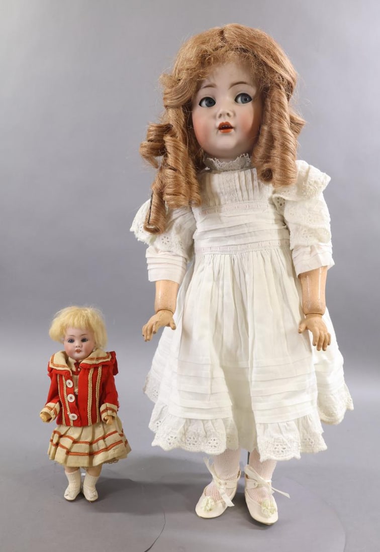 GERMAN BISQUE DOLLS. (1 of 20)