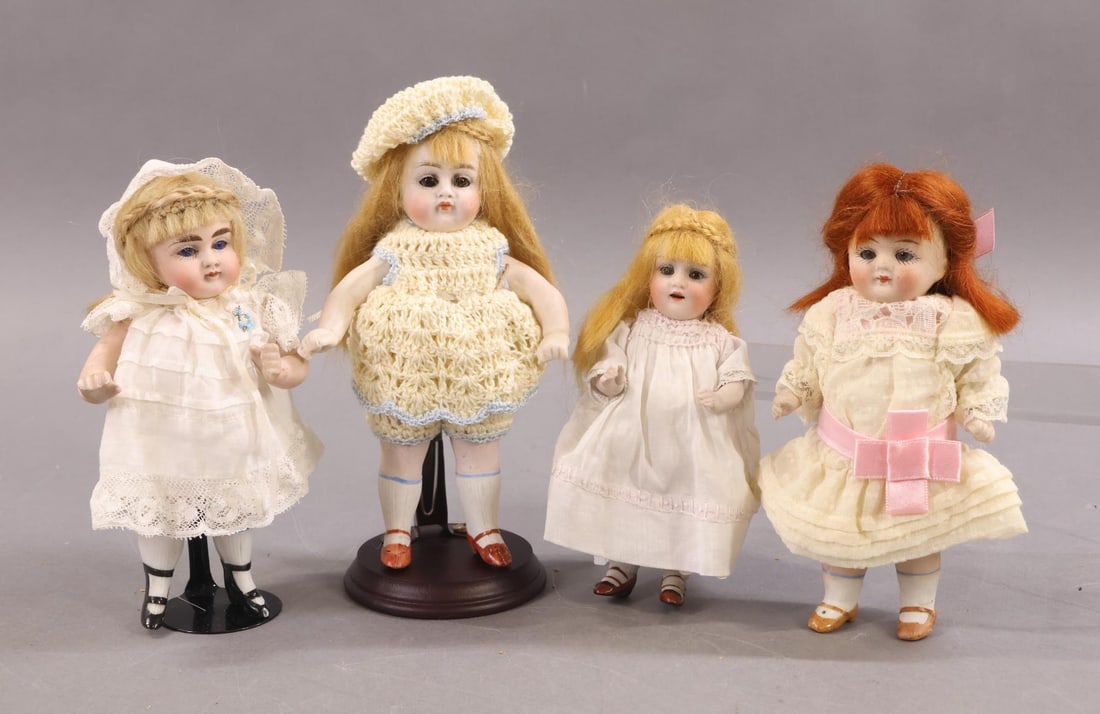ALL BISQUE DOLLS.: LOT of (4) GERMAN dolls. All of these dolls have glass eyes, (2) have sleep eyes. All have 5 pc. bodies, painted shoes, socks. (3) Closed mouths, (1) open mouth. All have mohair wigs and they are