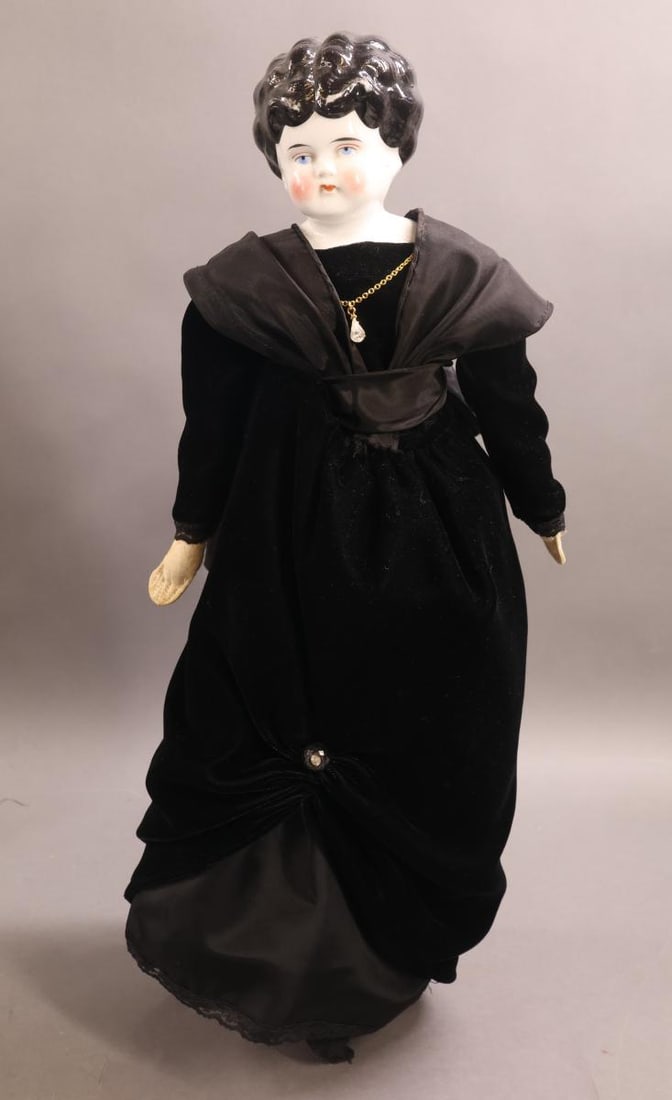 CHINA DOLLS. - 10
