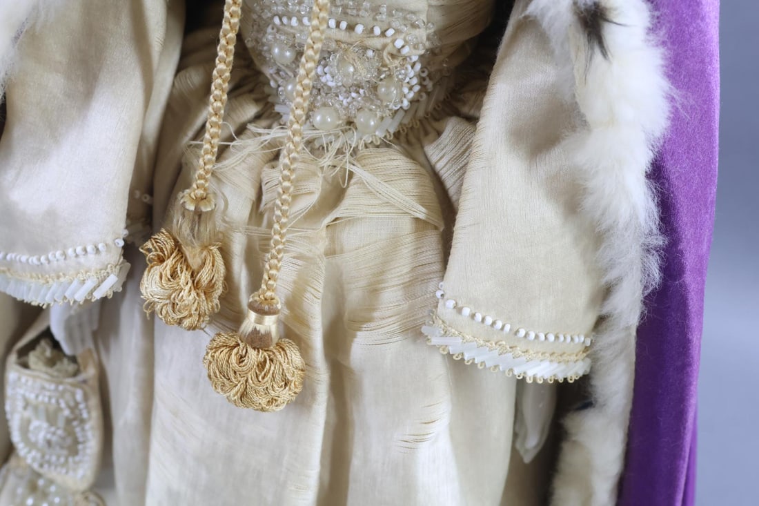 CHINA DOLLS. - 5