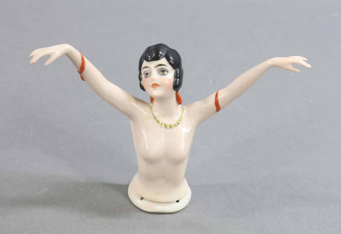 CHINA DOLLS. - 10